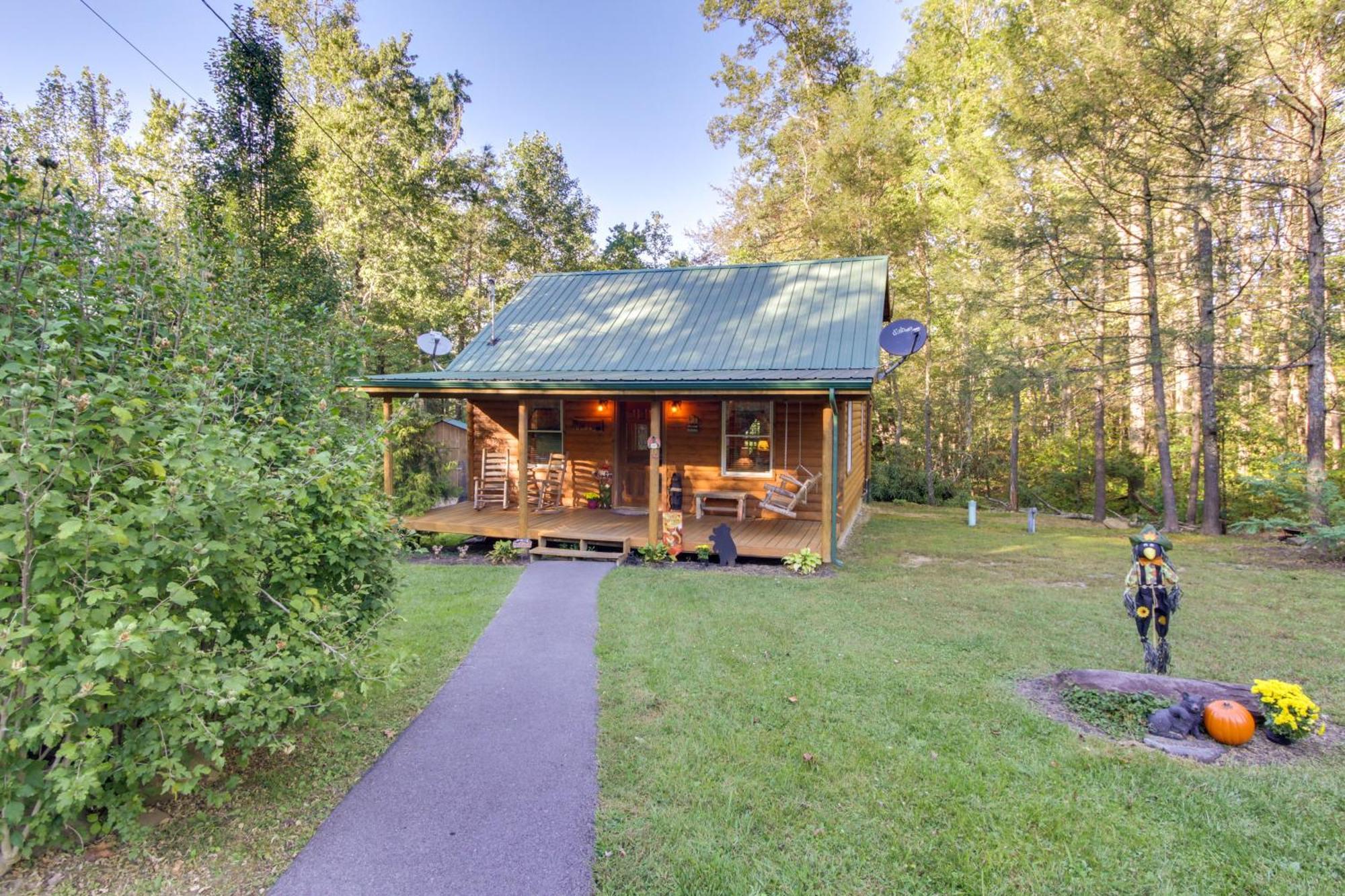 Pet-Friendly Cosby Log Cabin With Backyard And Porch! Extérieur photo